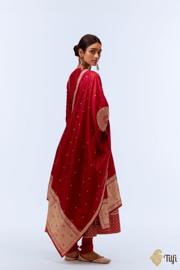 Deep Red Pure Katan Silk Banarasi Handloom Dupatta Supply